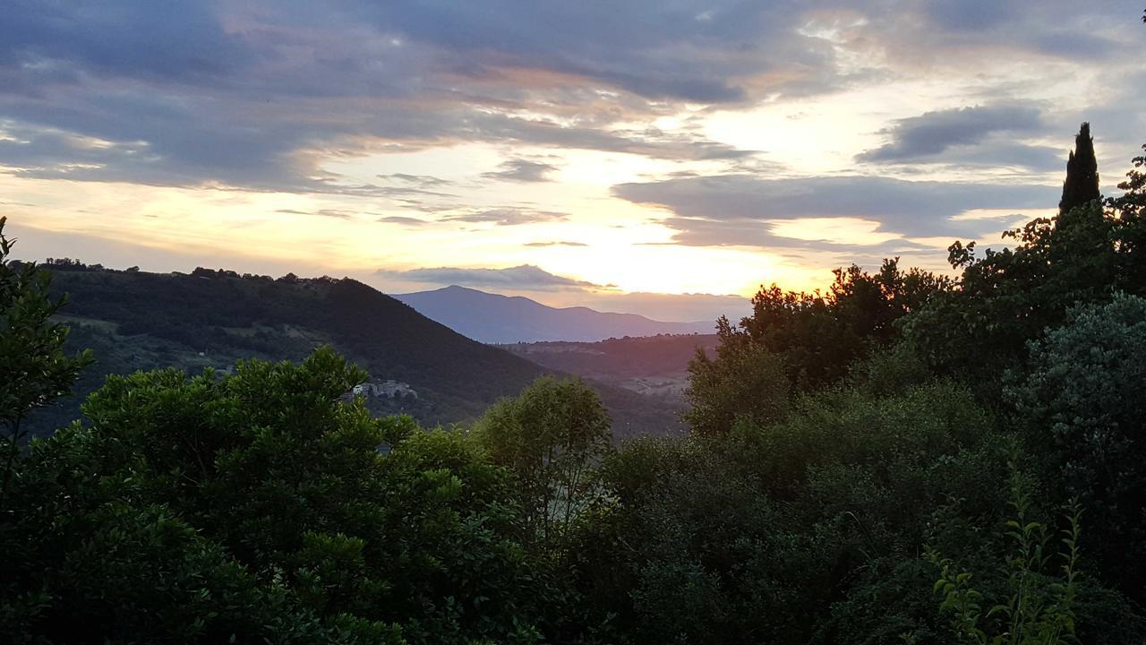 Il Poggiolo Di Parrano Pensionat Exteriör bild
